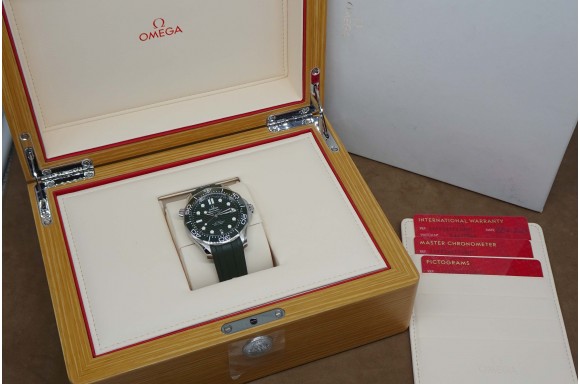Omega Seamaster Diver 300 M Master Chronometer