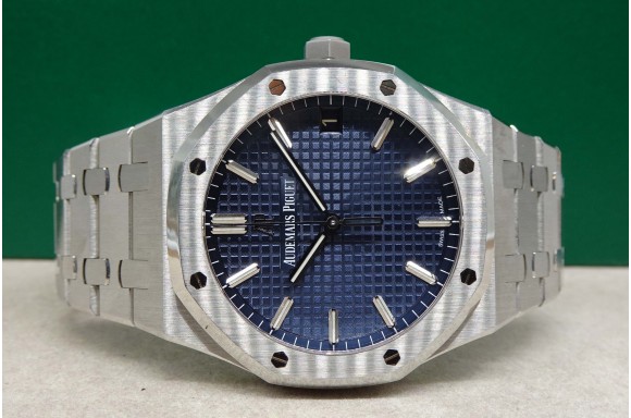 Audemars Piguet 15500ST...