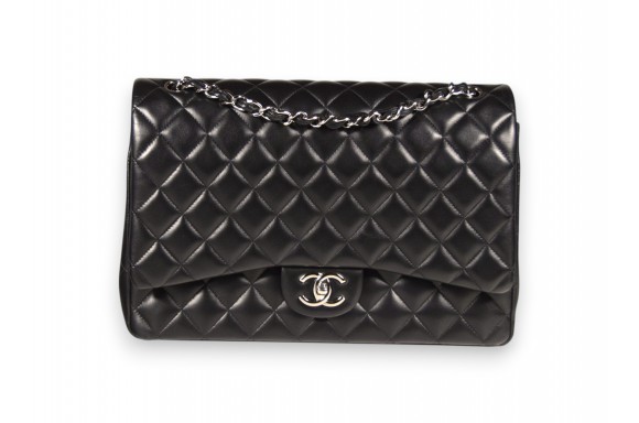 Chanel Maxi Jumbo nera