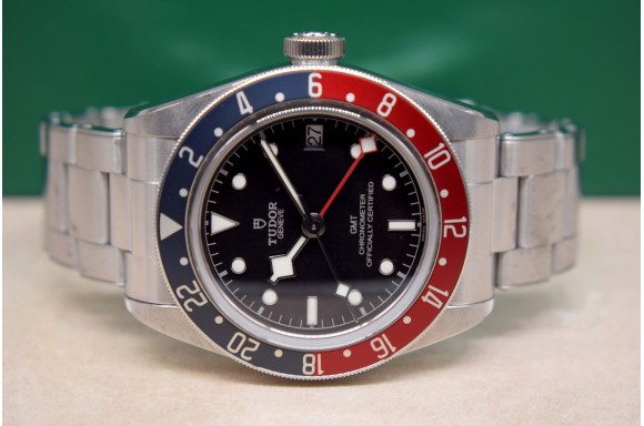 Tudor Black Bay 79830RB...